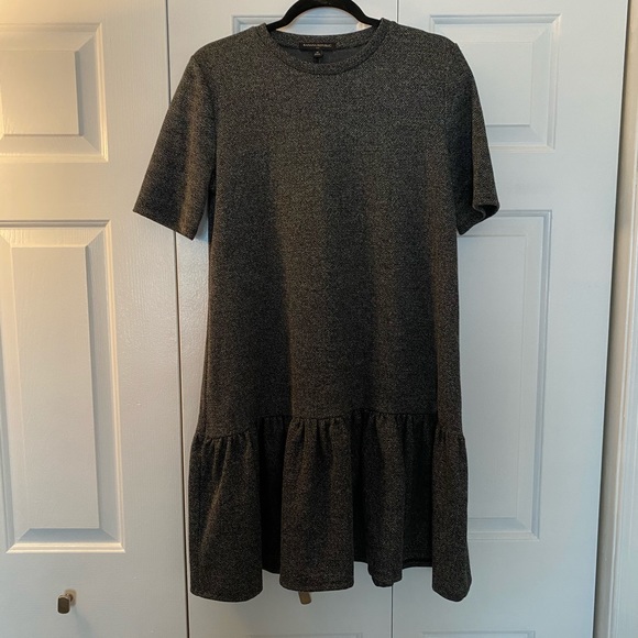 Banana Republic Dresses & Skirts - NWT Banana Republic Grey Tweed Shift Dress